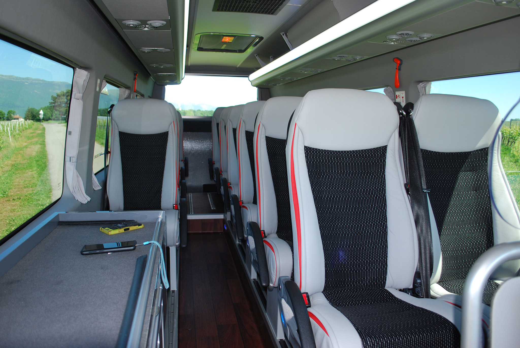 BUS PREMIUM MB18 GRIS BUS PREMIUM MB18 GRIS
